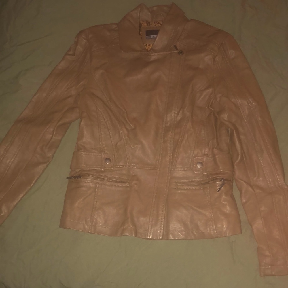 Brown leather jacket. Size S. Great condition
